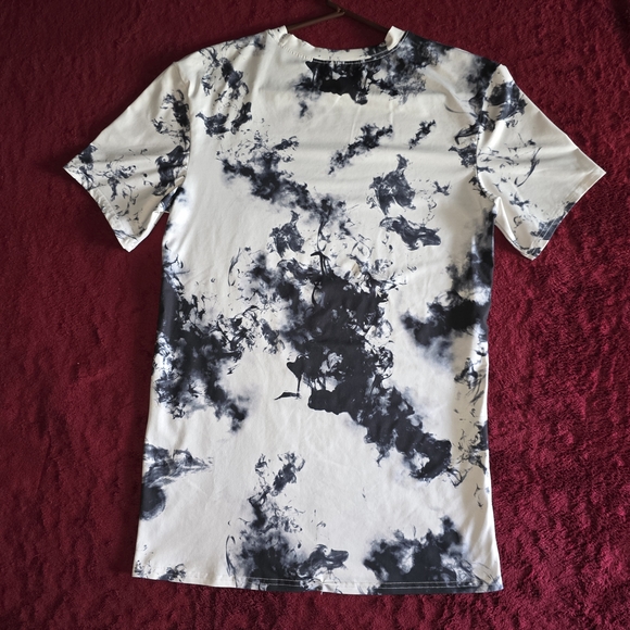 Alien Graphic T-Shirt - Black and White - Picture 2 of 2